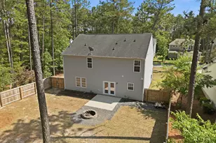370 Moss Pink Dr, Vass, NC 28394 - Photo 9