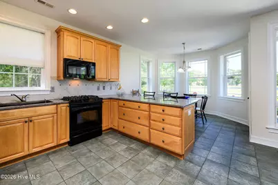 5711 Sloop Court, New Bern, NC 28560 - Photo 21
