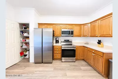 401 Fairmont Lane, Jacksonville, NC 28540 - Photo 7