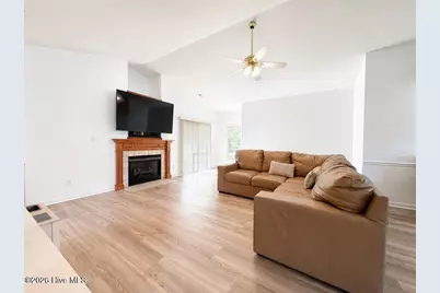 401 Fairmont Lane, Jacksonville, NC 28540 - Photo 11