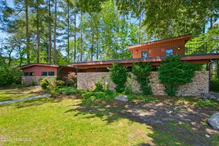 502 W 33rd St, Lumberton, NC 28358 - Photo 3