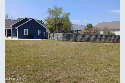 500 Green Court, Carolina Beach, NC 28428 - Photo 5