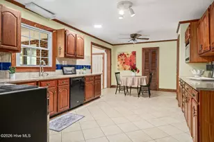 586 Northwoods Country Rd, Tarboro, NC 27886 - Photo 9