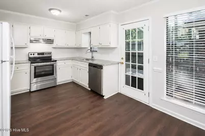 41 Upton Ct Drive, Greenville, NC 27858 - Photo 5