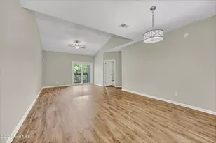 733 Bragg Dr, Wilmington, NC 28412 - Photo 5