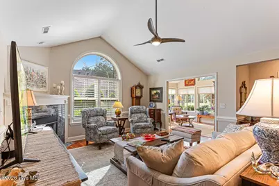 109 Essex Place, Southern Pines, NC 28387 - Photo 5