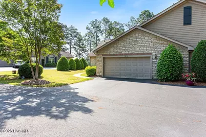 109 Essex Place, Southern Pines, NC 28387 - Photo 37