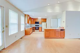 1077 River Dr SW, Calabash, NC 28467 - Photo 5
