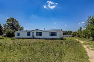 898 Brisson Rd, Saint Pauls, NC 28384 - Photo 7