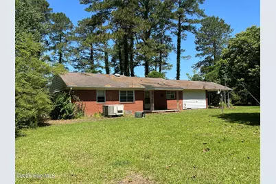 9343 North Carolina 131 Highway, Bladenboro, NC 28320 - Photo 3