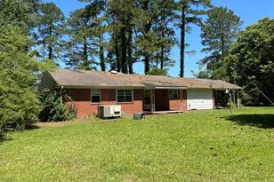 9343 North Carolina 131 Hwy, Bladenboro, NC 28320 - Photo 3