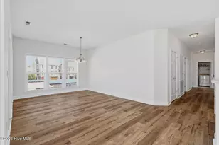 605 Texas Ave, Carolina Beach, NC 28428 - Photo 9