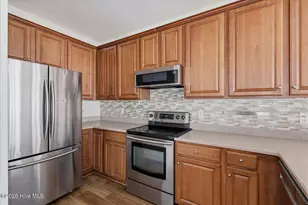 605 Texas Ave, Carolina Beach, NC 28428 - Photo 5