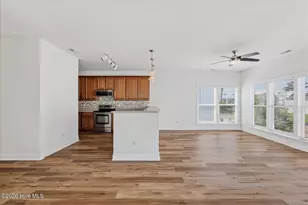 605 Texas Ave, Carolina Beach, NC 28428 - Photo 11