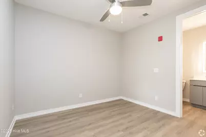 607 S 11th Street #101, Wilmington, NC 28401 - Photo 7