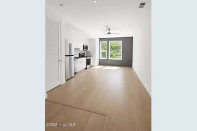 919 Castle Street #204, Wilmington, NC 28401 - Photo 3