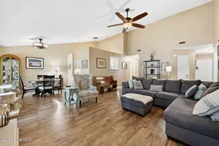2916 Mandy Ln, Morehead City, NC 28557 - Photo 9