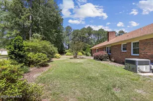 221 Pinewood Cir, Goldsboro, NC 27534 - Photo 11