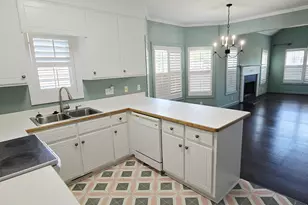 703 W Country Club Dr, Tarboro, NC 27886 - Photo 13