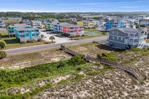 1068 Ocean Blvd W, Holden Beach, NC 28462 - Photo 35
