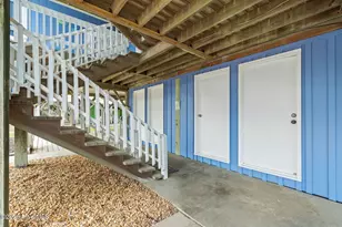 1068 Ocean Blvd W, Holden Beach, NC 28462 - Photo 25