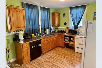 608 E Mulberry Street, Goldsboro, NC 27530 - Photo 13