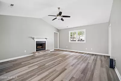210 Balsam Road, Jacksonville, NC 28546 - Photo 5