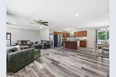 214 Carolina Drive, Jacksonville, NC 28546 - Photo 5