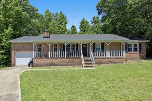 214 Carolina Dr, Jacksonville, NC 28546 - Photo 1