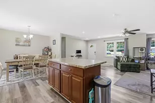 214 Carolina Dr, Jacksonville, NC 28546 - Photo 7