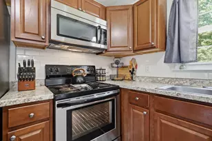 214 Carolina Dr, Jacksonville, NC 28546 - Photo 11