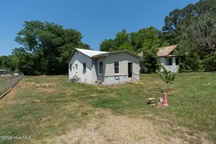 125 Garrett St, Rockingham, NC 28379 - Photo 1