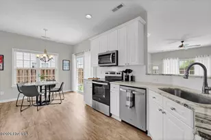 1006 Plum Leaf Ct SE, Leland, NC 28451 - Photo 11