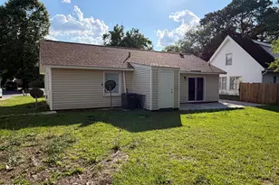 102 Fletcher Pl, Greenville, NC 27858 - Photo 3