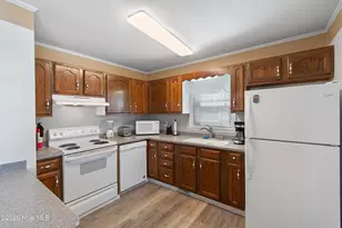 411 5th St, Sunset Beach, NC 28468 - Photo 9