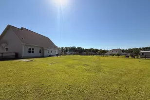 305 Agatha Ct, Jacksonville, NC 28540 - Photo 21