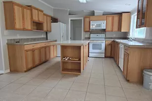 293 S Currituck Rd, Currituck, NC 27929 - Photo 3