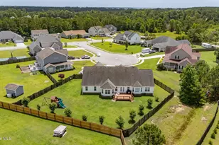 804 Canvas Ct, Swansboro, NC 28584 - Photo 29