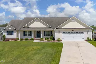 804 Canvas Ct, Swansboro, NC 28584 - Photo 1