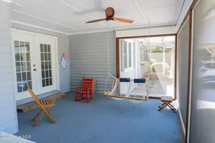 512 S Ashe St, Bladenboro, NC 28320 - Photo 13