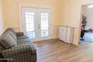 512 S Ashe St, Bladenboro, NC 28320 - Photo 17
