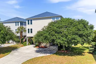 105 A Bay Dr, Surf City, NC 28445 - Photo 3