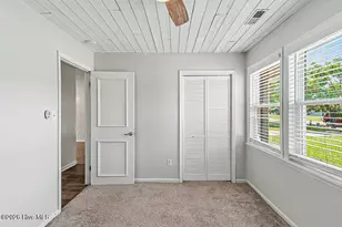 212 W Volant St, Hubert, NC 28539 - Photo 15