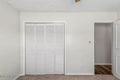 212 W Volant Street, Hubert, NC 28539 - Photo 17