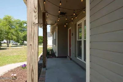 212 W Volant Street, Hubert, NC 28539 - Photo 3