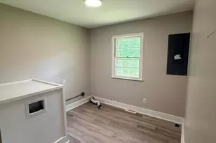 409 Hardy Ave, New Bern, NC 28560 - Photo 23