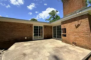 409 Hardy Ave, New Bern, NC 28560 - Photo 9