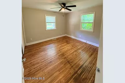 409 Hardy Avenue, New Bern, NC 28560 - Photo 37