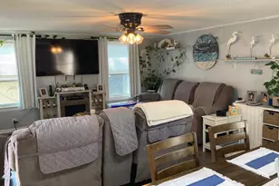 303 E 11th St, Washington, NC 27889 - Photo 51