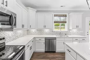413 Robert E Lee Dr, Wilmington, NC 28412 - Photo 13